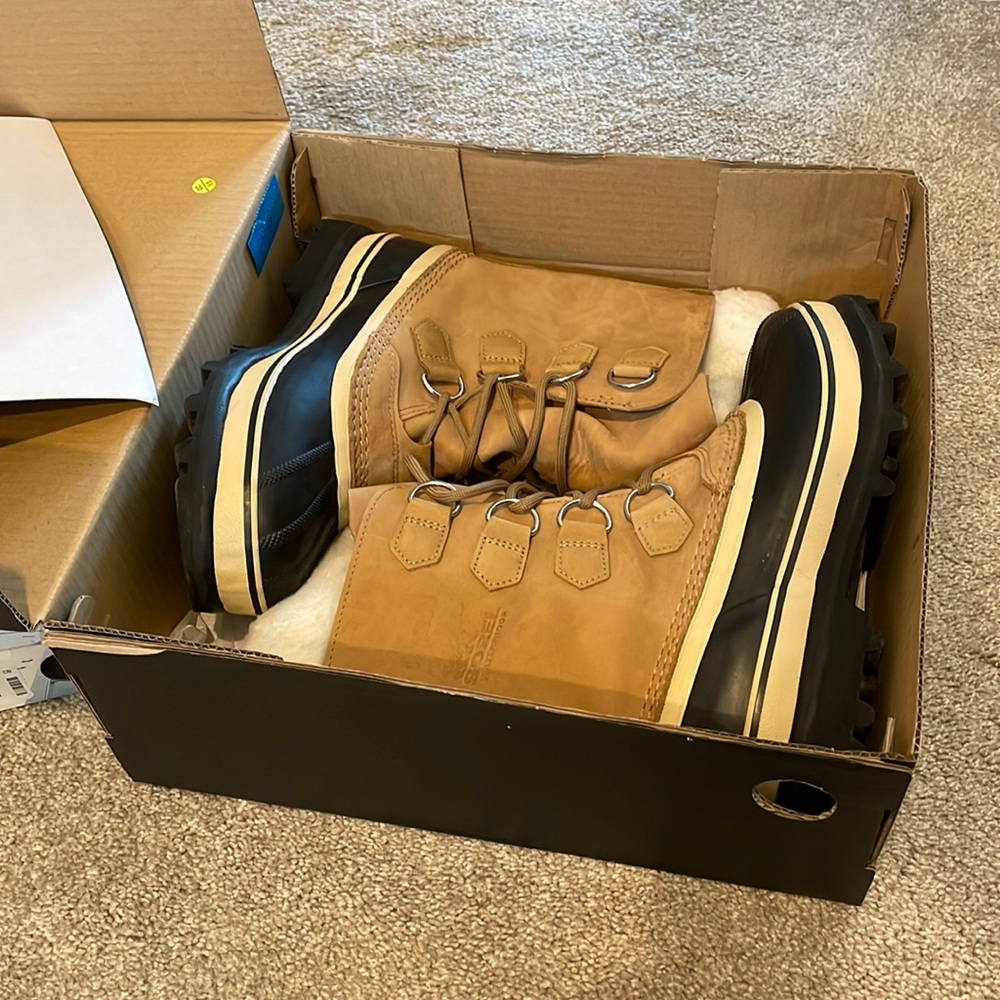 Women’s Sorel Caribou Boots